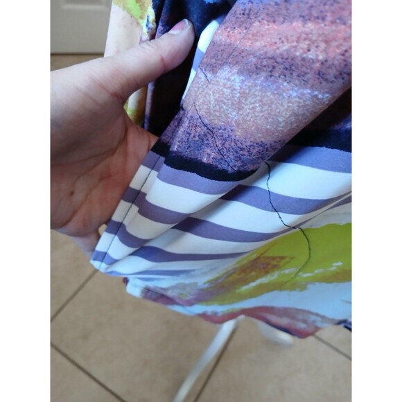 Attitudes by Renee Como Jersey Mesh Shoulder Top Plus Size 3X Printed Tee Shirt - Picture 10 of 16